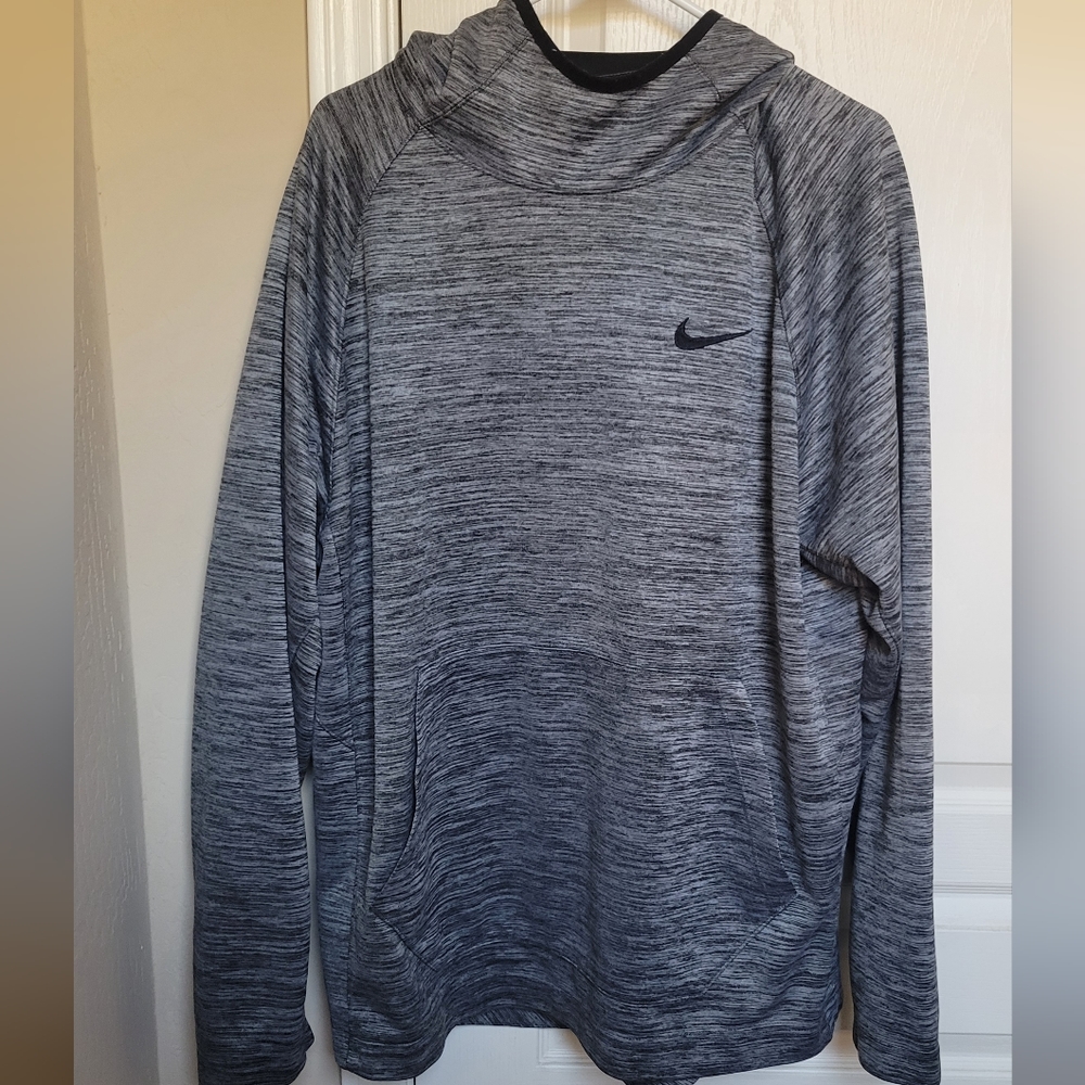 Nike Dri-Fit Hooded Sweatshirt